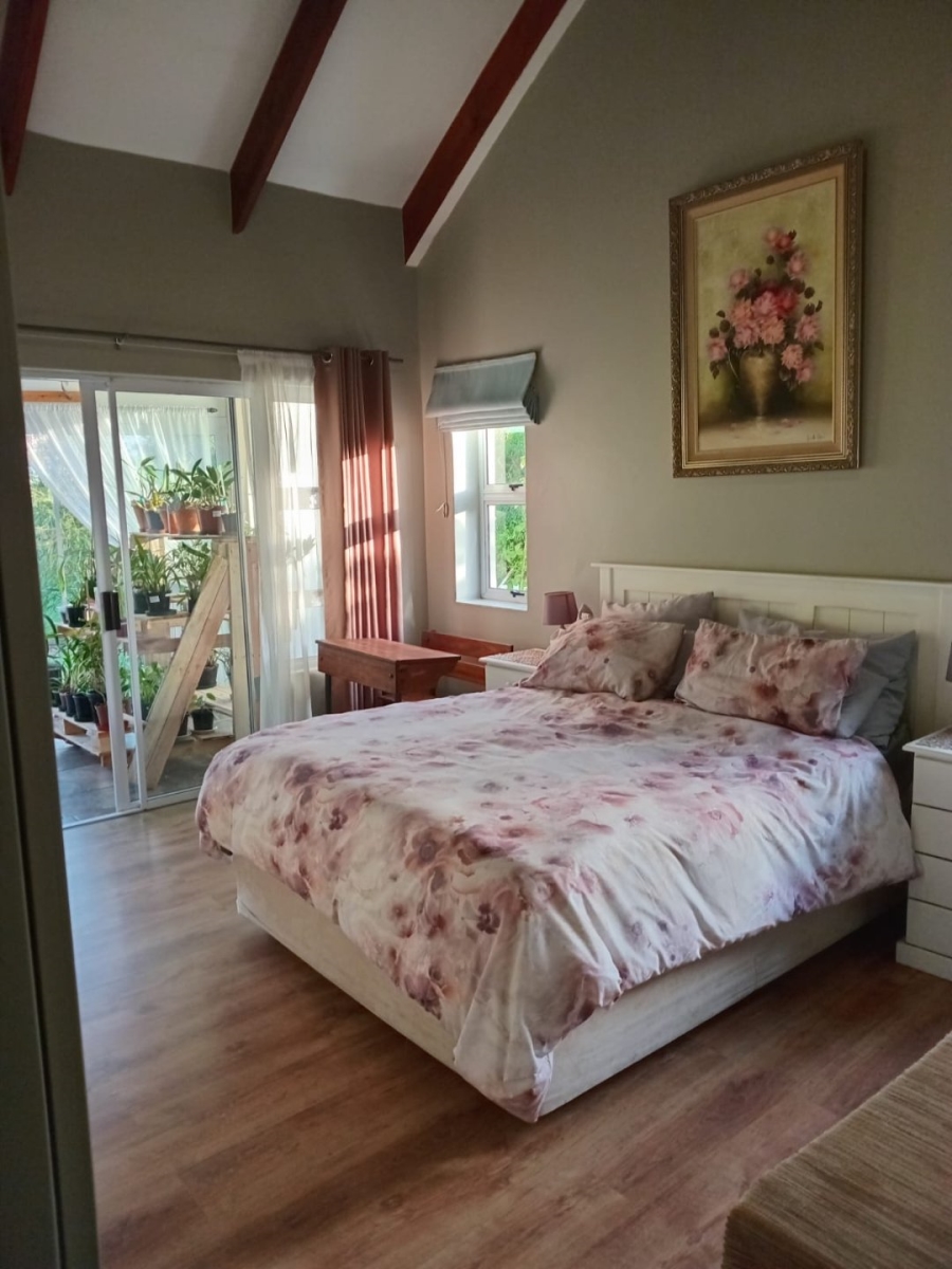 4 Bedroom Property for Sale in Kraaibosch Country Estate Western Cape